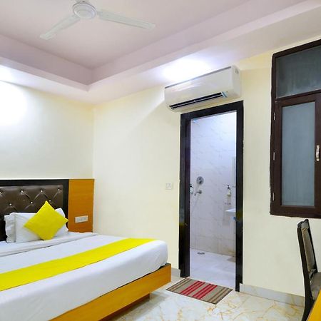Airport Hotel Prince Palace By Byobhotels New Delhi Exteriör bild